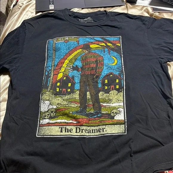 The Dreamer Graphic Black T-Shirt by a nightmare on elm street - Picture 1 of 6